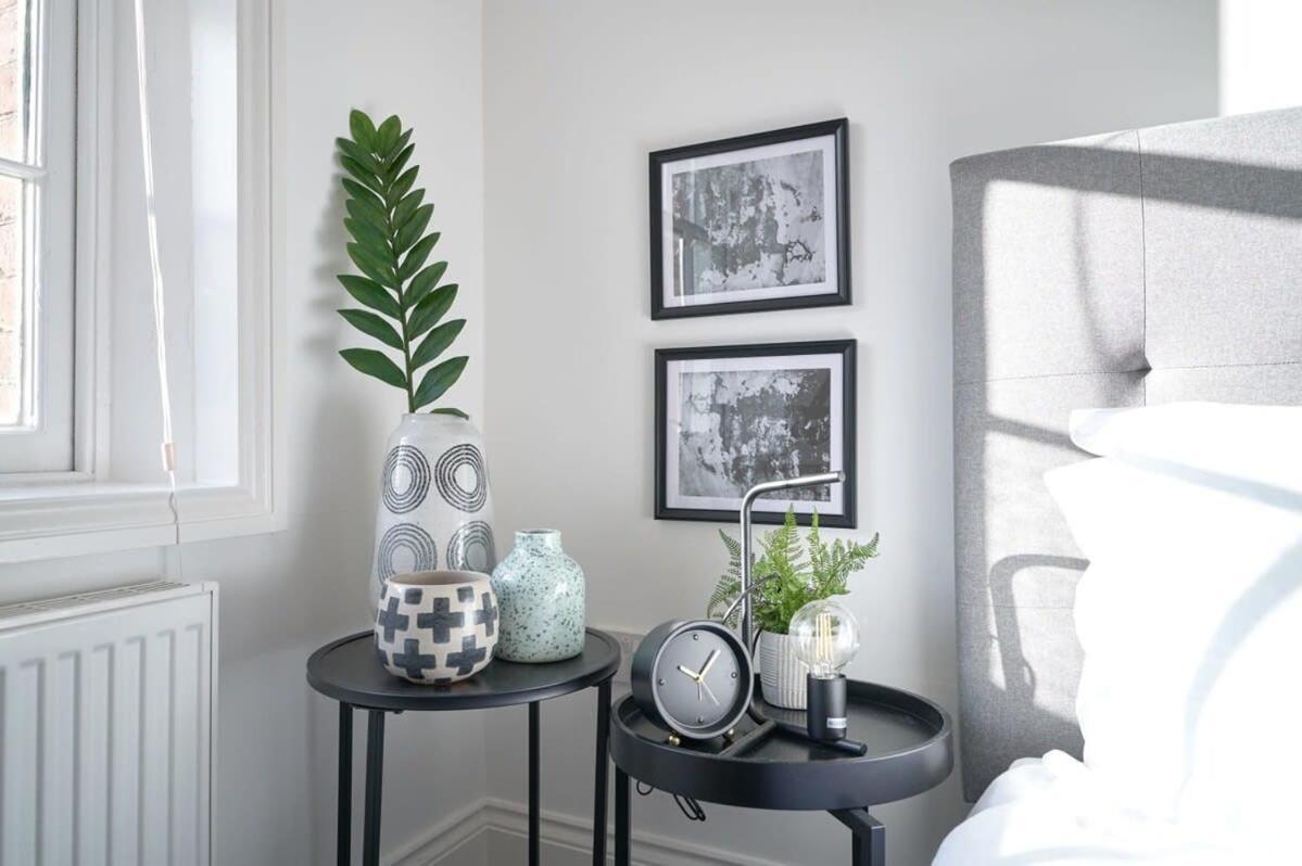 A Stylish Apartment With Parking In Preston Preston  Bagian luar foto